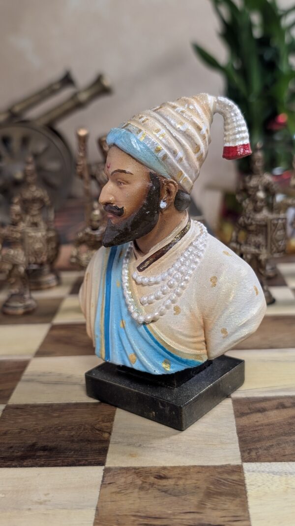 Shivaji Maharaj Half Bust Sculpture – Hand-Painted Fiber Idol for Dashboard & Home Décor (ASM-03)