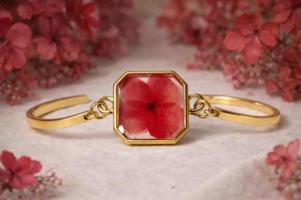 Real Dried red petal Flower Octagon Bracelet | Premium Aesthetic Gift Jewelry(ARB-03)