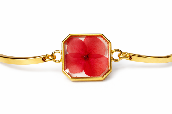 Real Dried red petal Flower Octagon Bracelet | Premium Aesthetic Gift Jewelry(ARB-03)