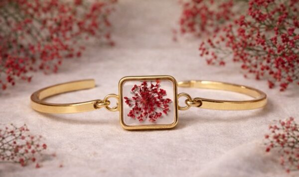 Real Dried Red Flower Bracelet for Women | Adjustable Gold Plated  Chain Bracelet(ARB-02)